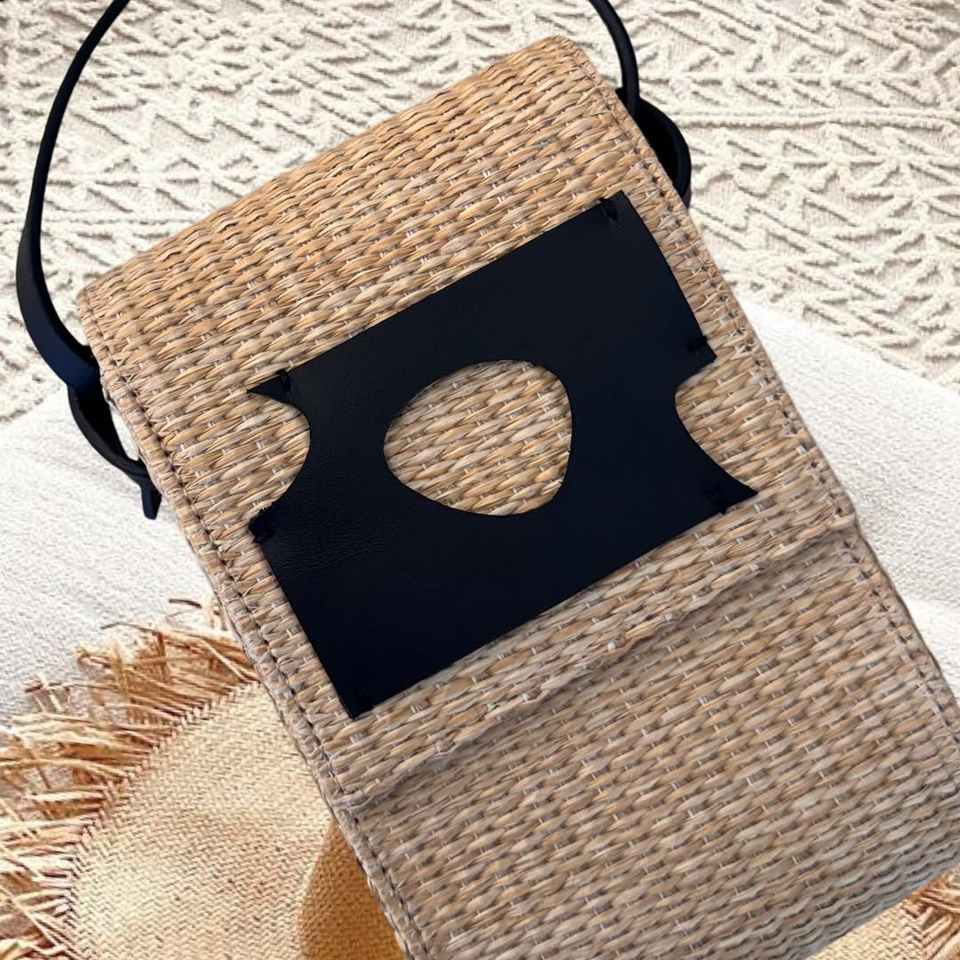 Khadja cross bag