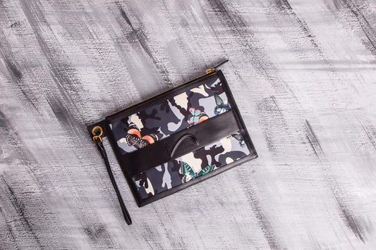 Sahel Clutch