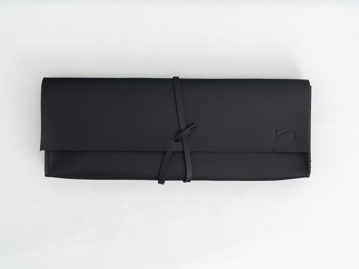 lady (L) CLUTCH