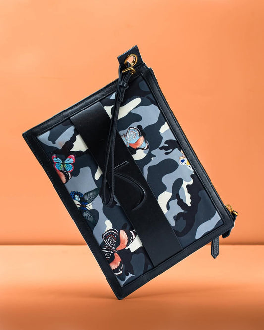 Sahel Clutch
