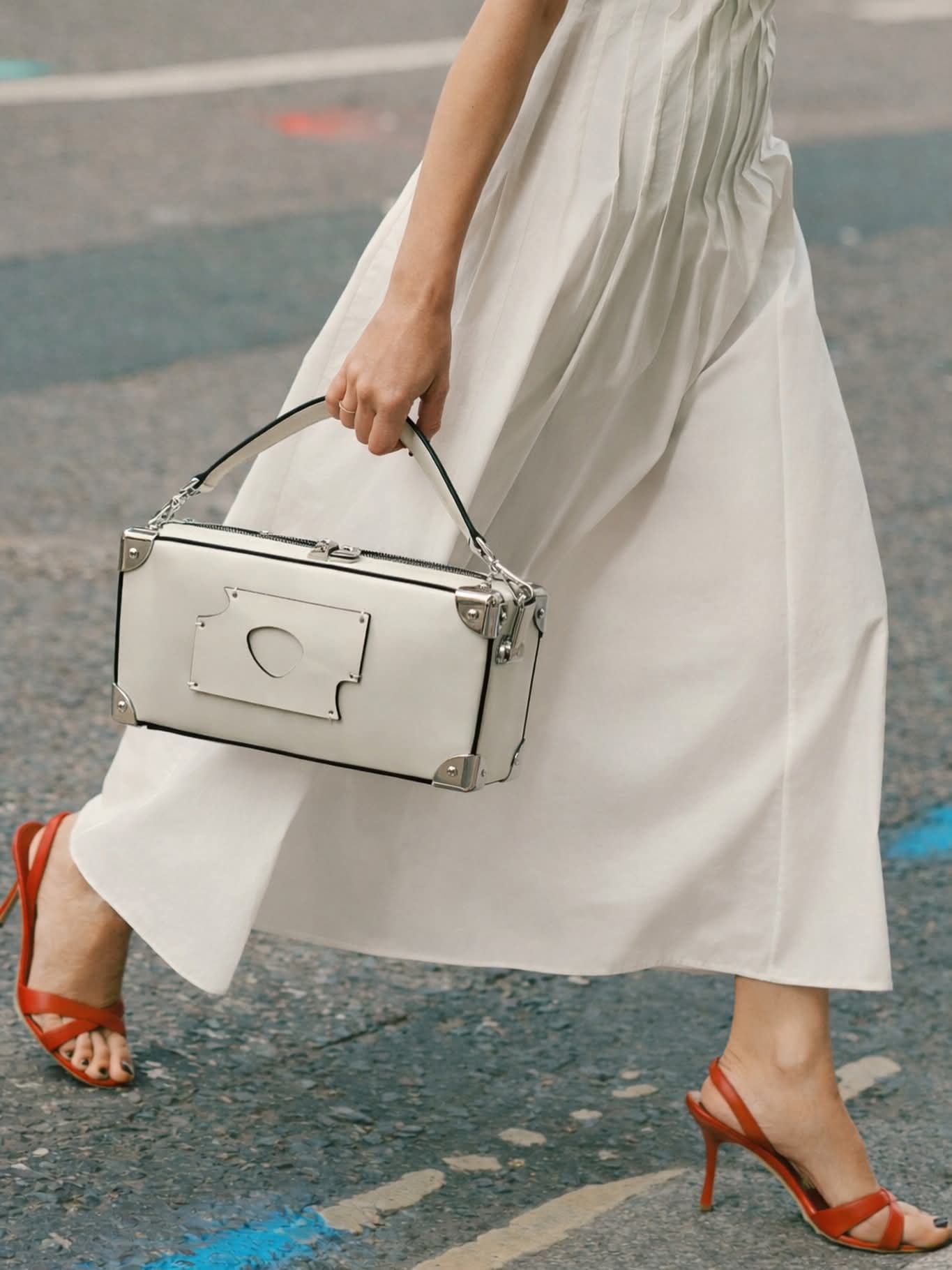 milan silm box bag